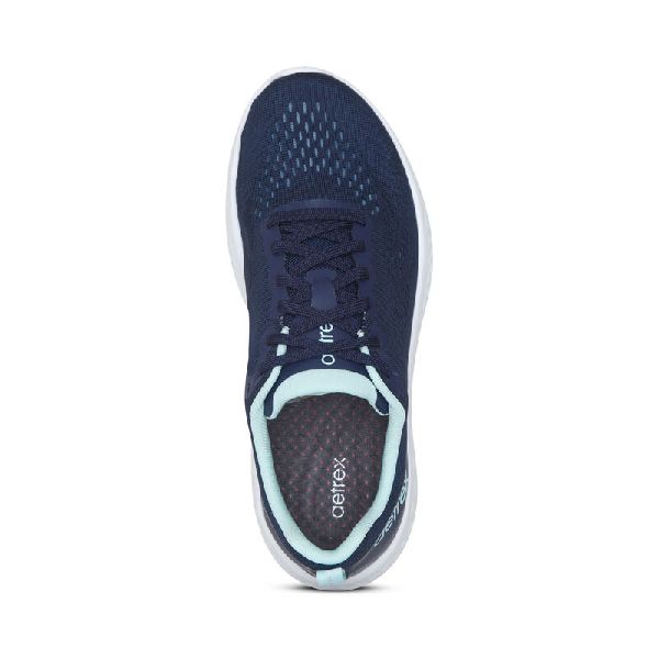 Aetrex sneaker