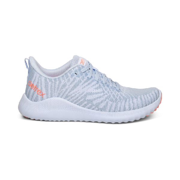 Aetrex sneaker