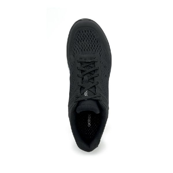 Aetrex sneaker