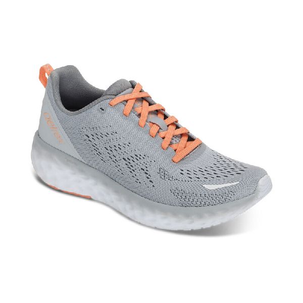 Aetrex sneaker